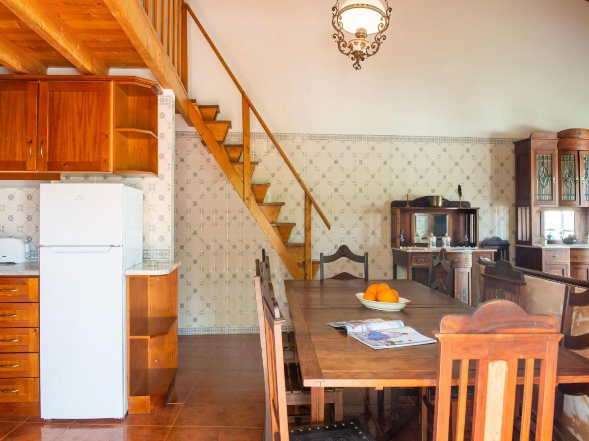 House With Authentic Tiling And Antique Furniture Villa Montemor-o-Novo Buitenkant foto