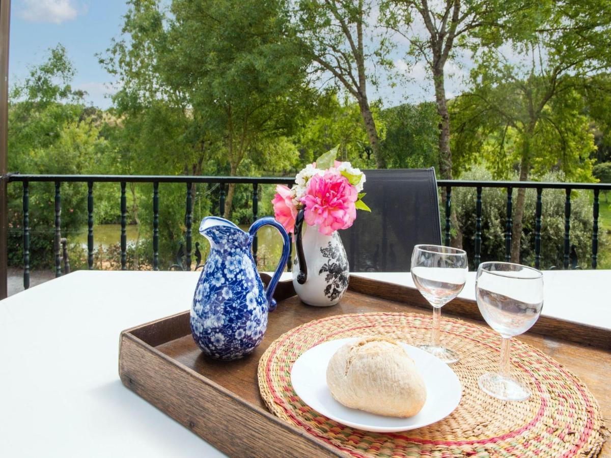 House With Authentic Tiling And Antique Furniture Villa Montemor-o-Novo Buitenkant foto