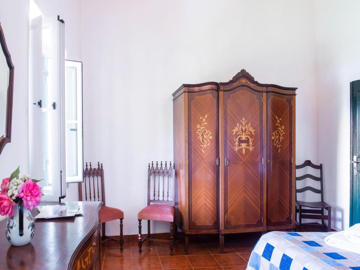 House With Authentic Tiling And Antique Furniture Villa Montemor-o-Novo Buitenkant foto
