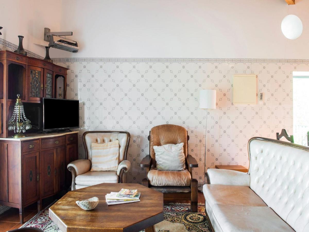 House With Authentic Tiling And Antique Furniture Villa Montemor-o-Novo Buitenkant foto